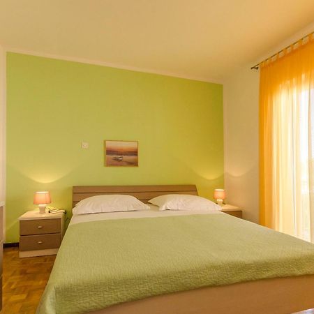 Apartments Grgo Vodice Bagian luar foto